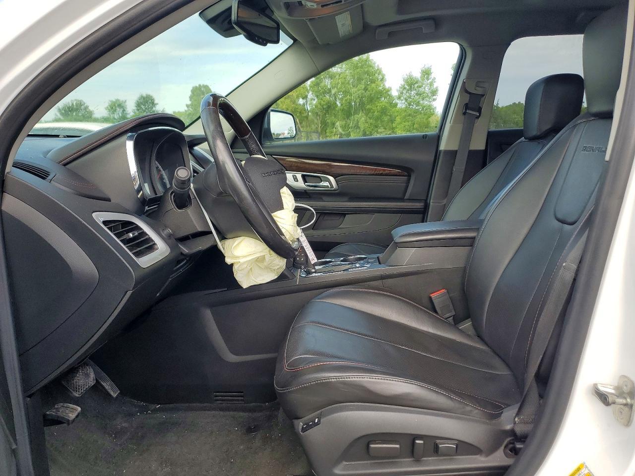 2015 GMC Terrain Denali - Image 7