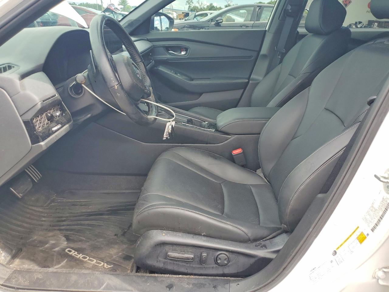 2025 Honda Accord Hybrid Sport-L - Image 7