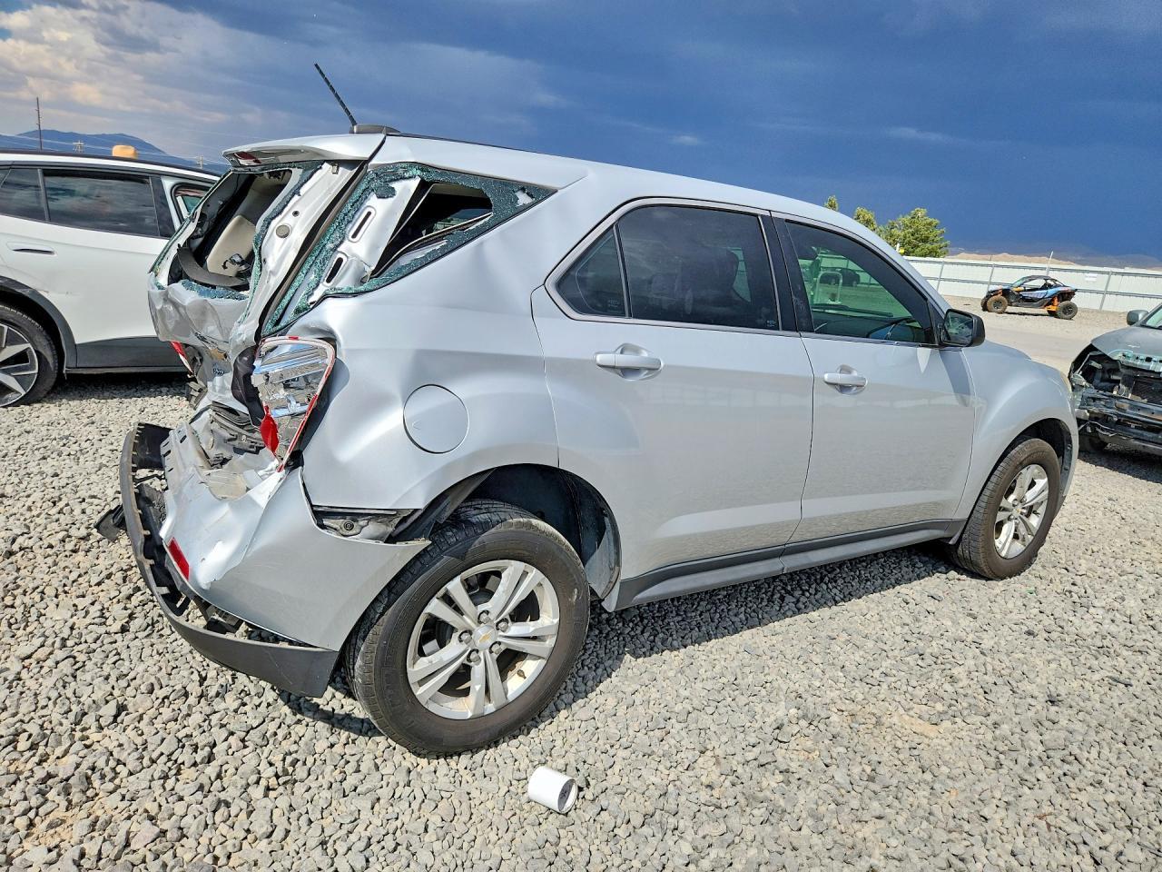 2016 Chevrolet Equinox Ls - Фото 3