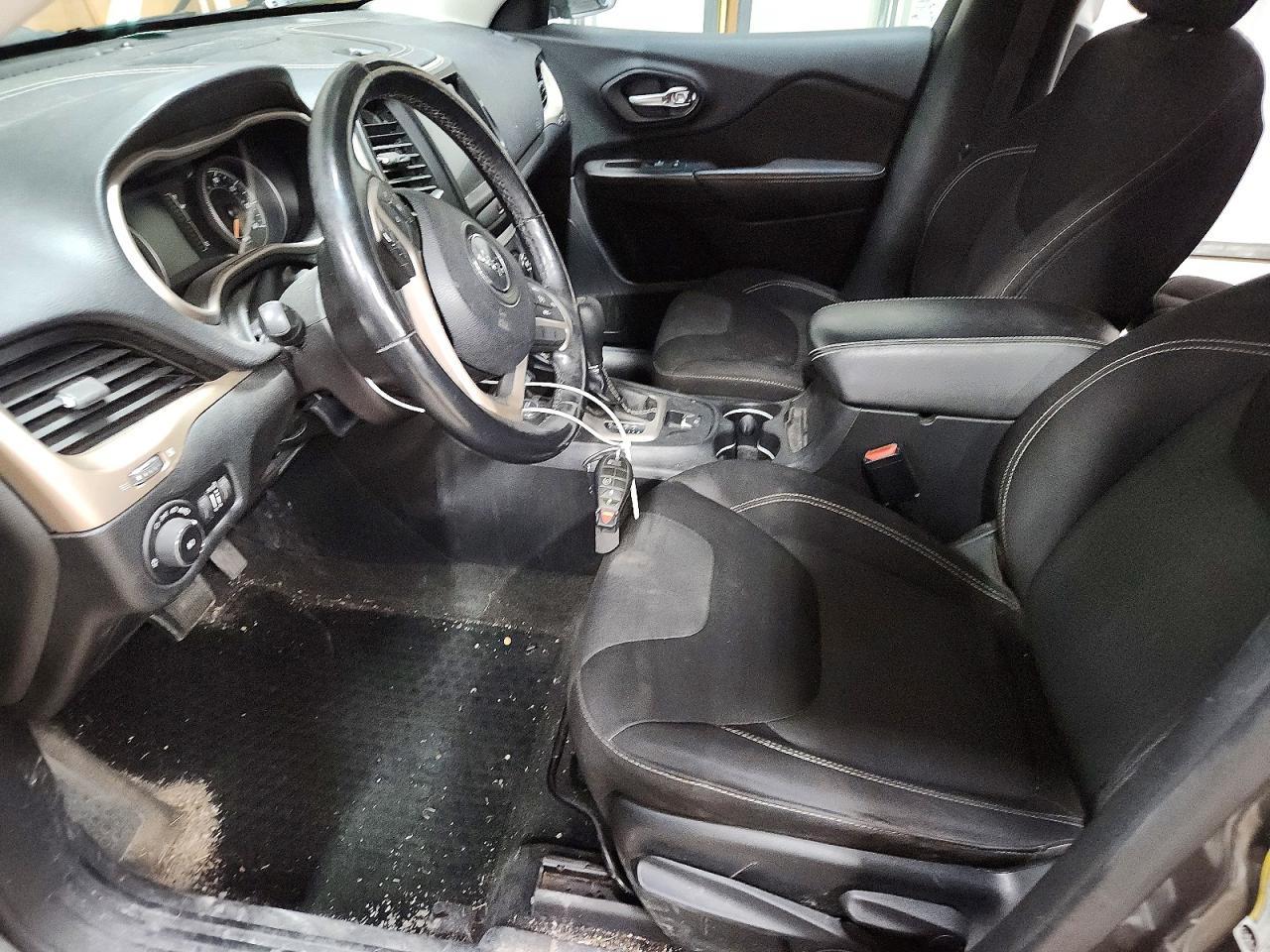 2015 Jeep Cherokee Latitude - Фото 7