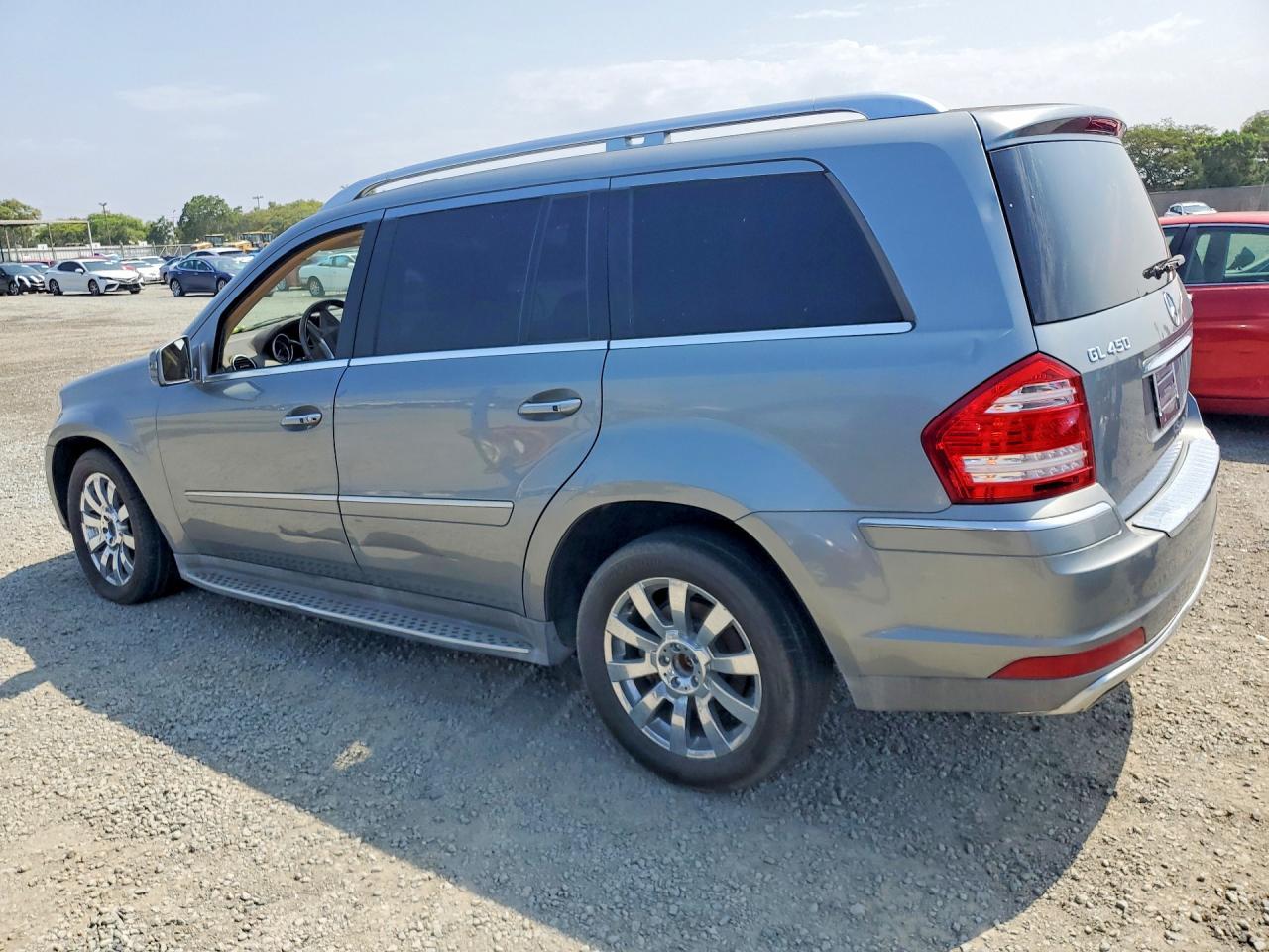 2012 Mercedes-Benz Gl 450 4Matic - Image 2