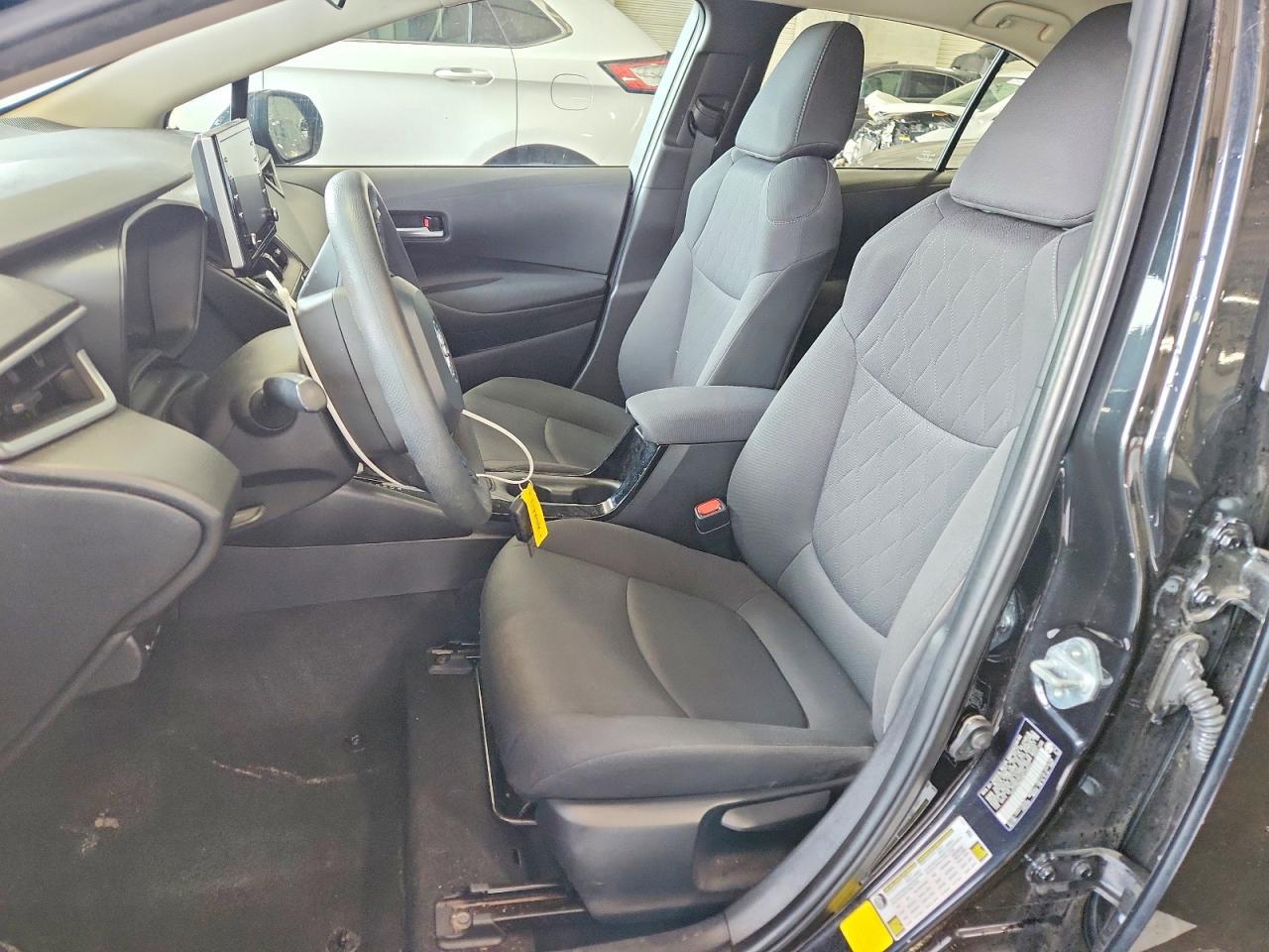 2021 Toyota Corolla Le - Фото 7