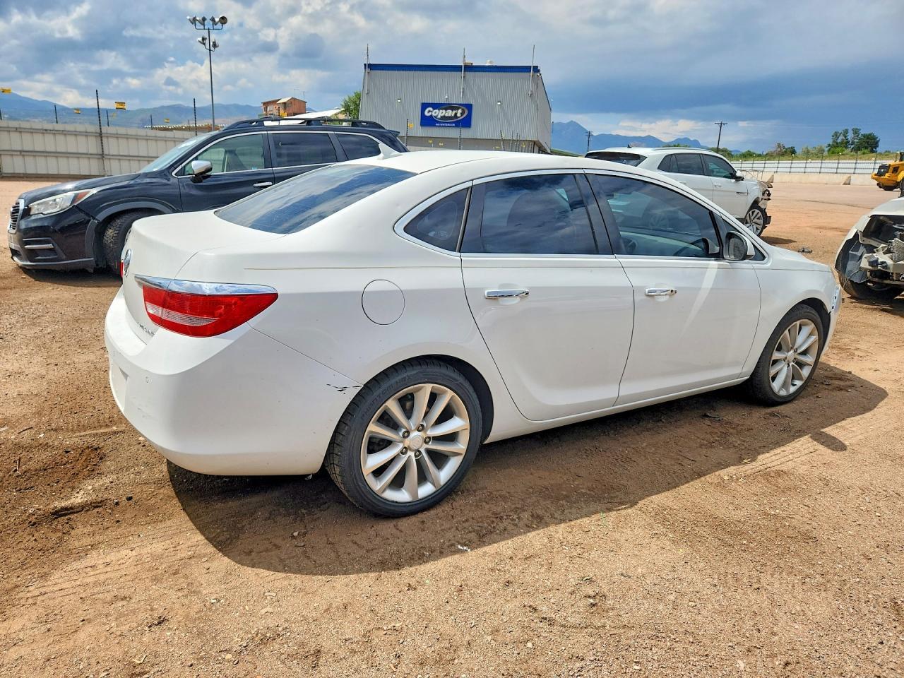 2012 Buick Verano - Фото 3
