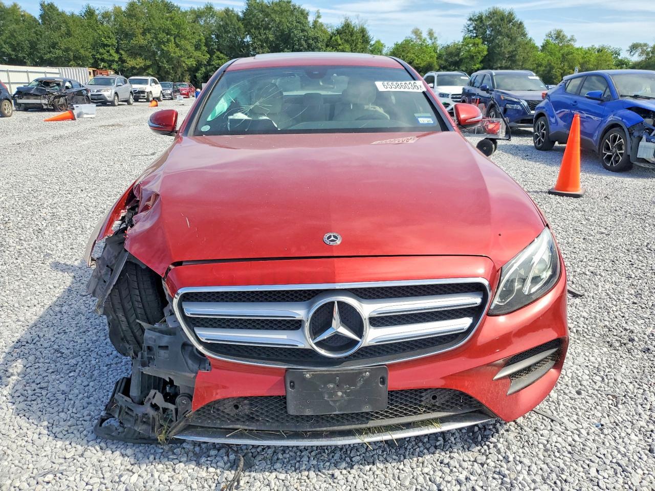 2018 Mercedes-Benz E 300 - Фото 5