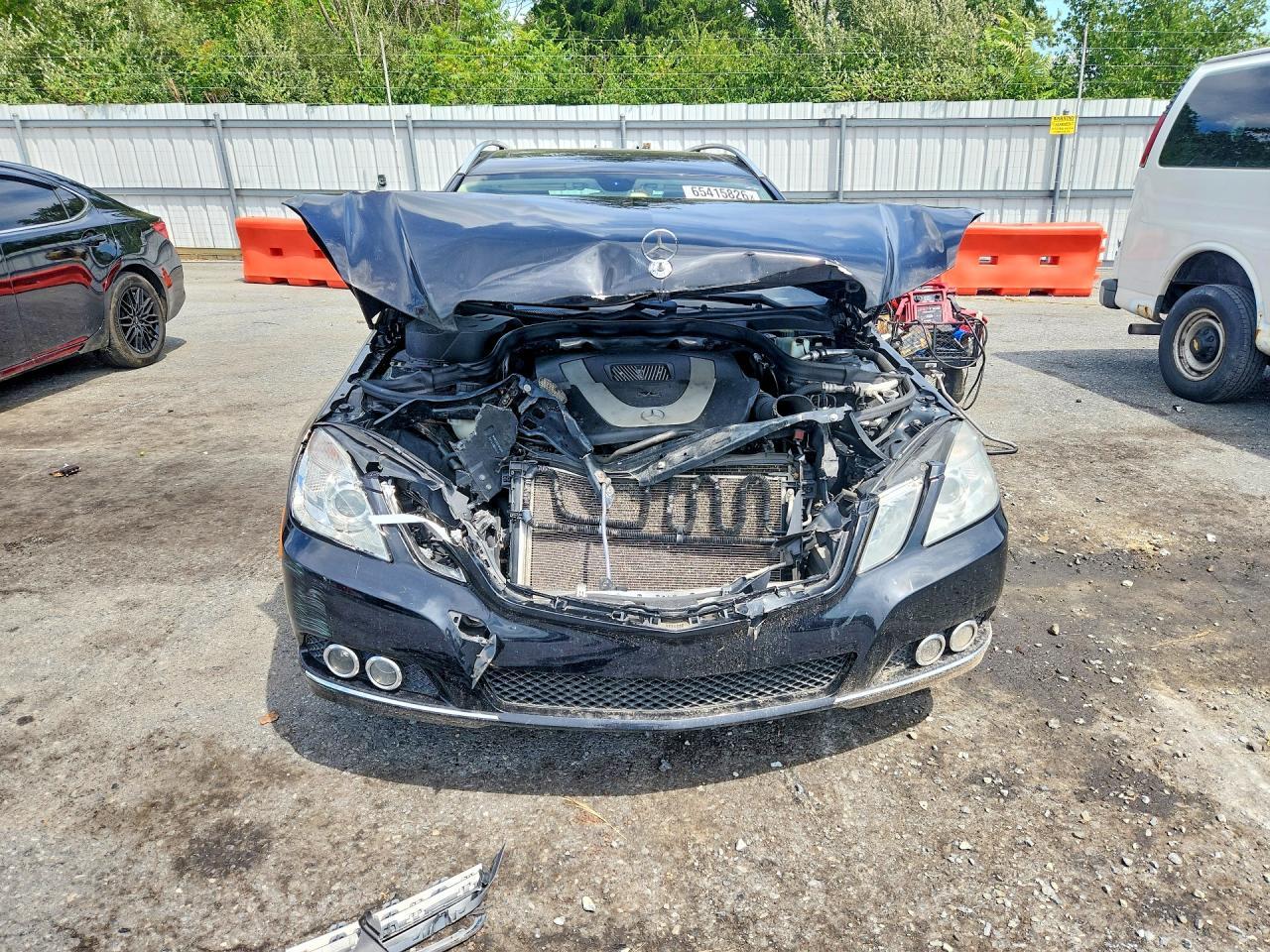 2011 Mercedes-Benz E 350 4Matic Wagon - Фото 5