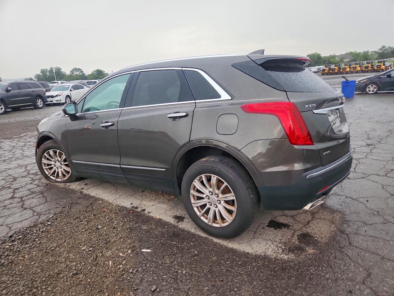 2019 Cadillac Xt5 - Фото 2