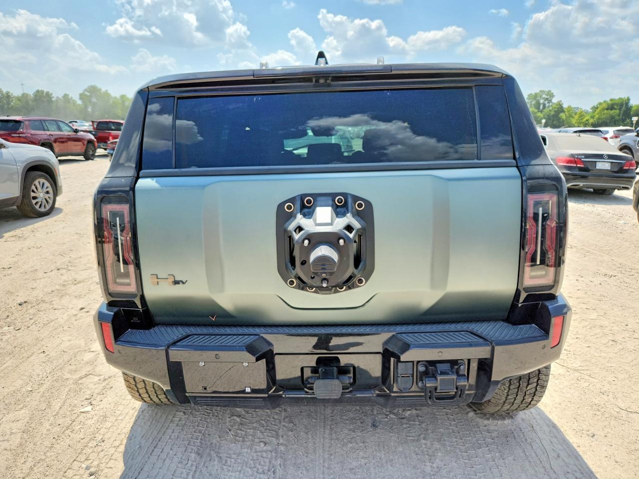 2024 GMC Hummer Suv 3X - Фото 6