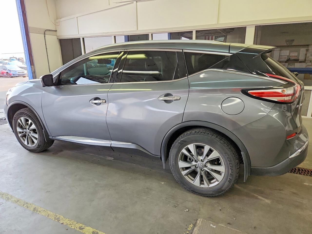 2018 Nissan Murano Sl - Image 2