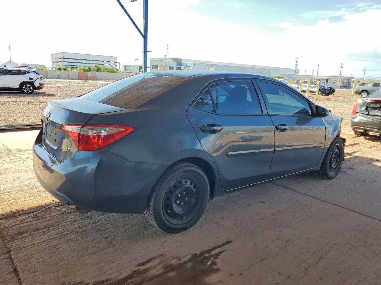 2016 Toyota Corolla Le - Image 3