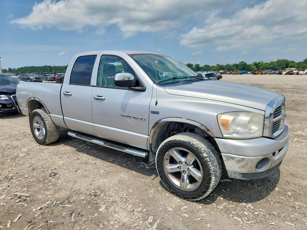 2007 Dodge Ram 1500 St - Image 4