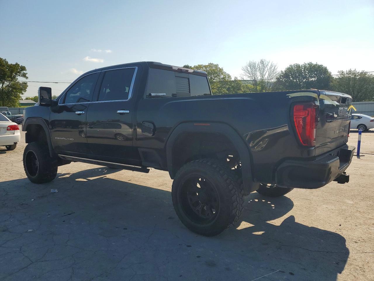 2021 GMC Sierra K2500 Denali - Фото 2