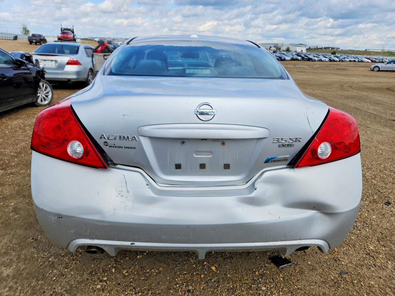 2010 Nissan Altima Sr - Фото 6