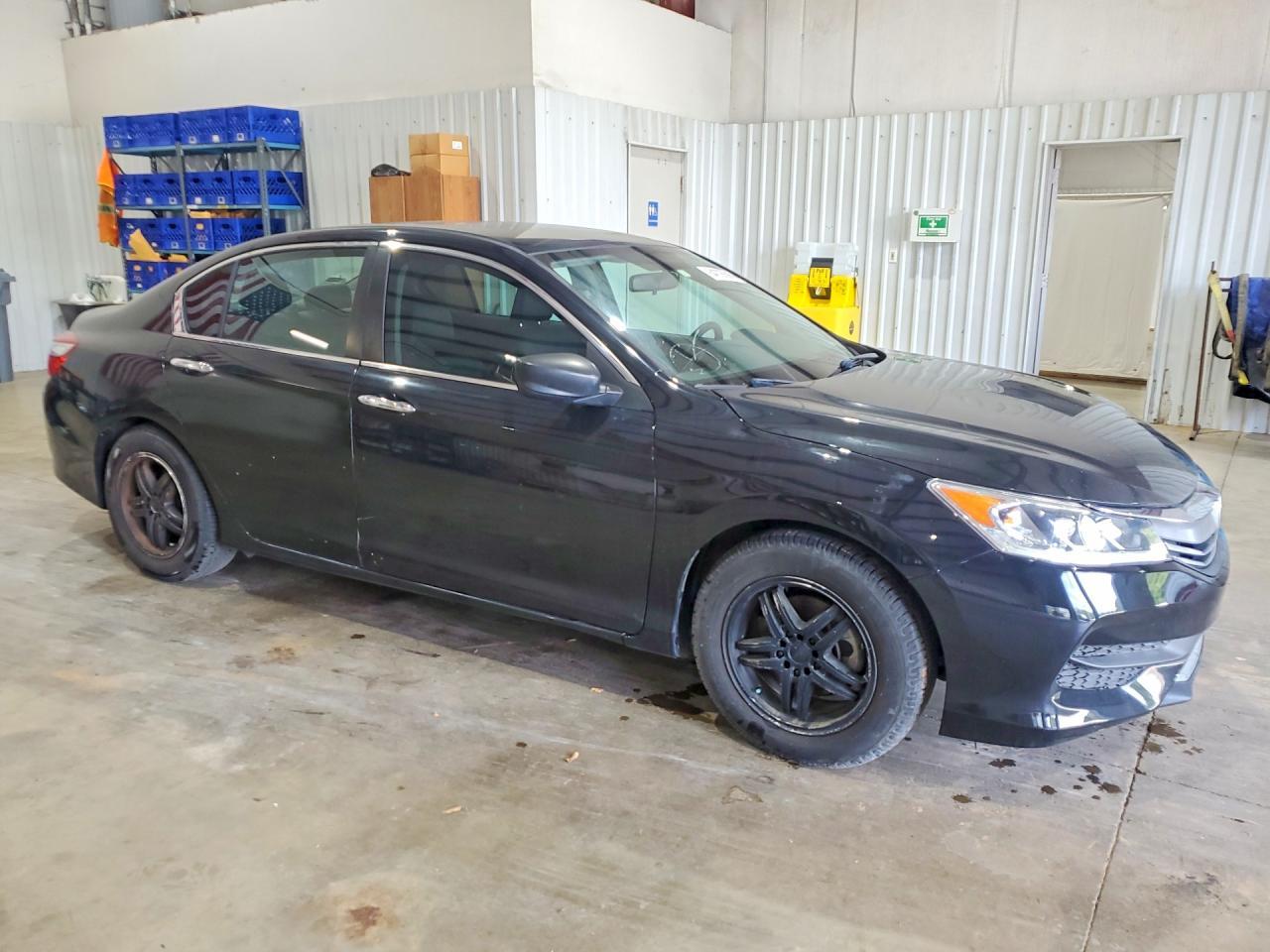 2016 Honda Accord Lx - Фото 4