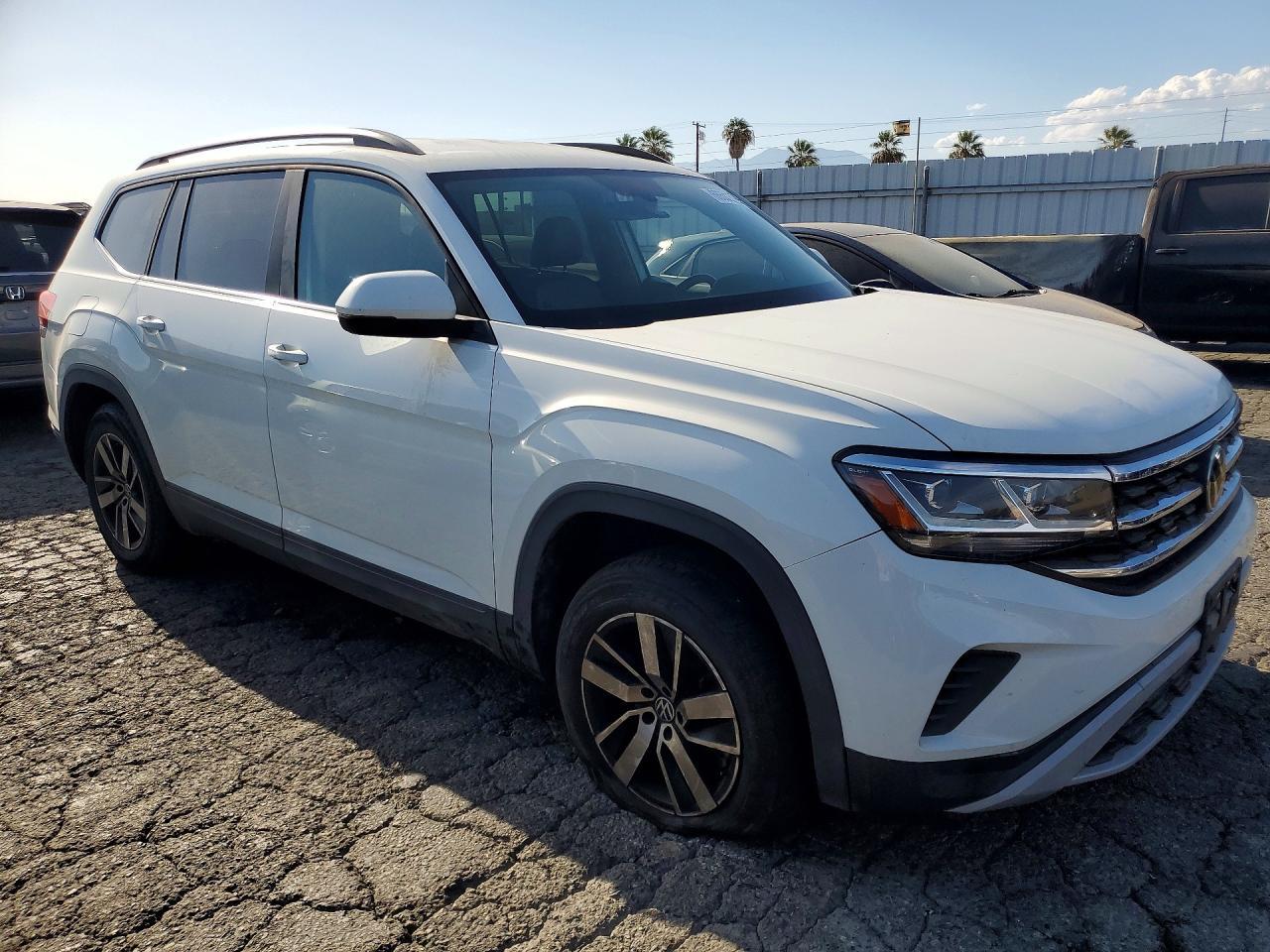 2021 Volkswagen Atlas Se - Фото 4