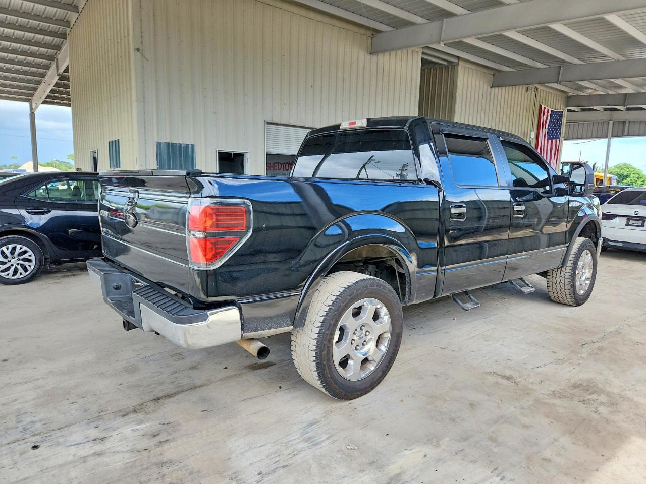 2011 Ford F150 Supercrew - Фото 3