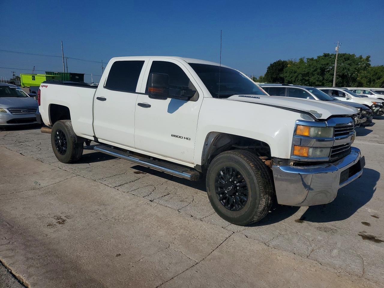 2016 Chevrolet Silverado K2500 Heavy Duty - Фото 4