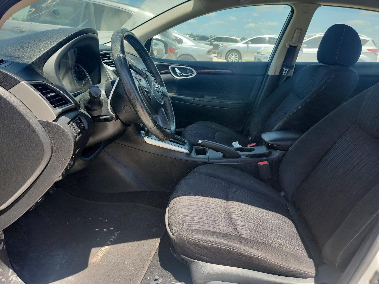 2018 Nissan Sentra Sv - Image 7