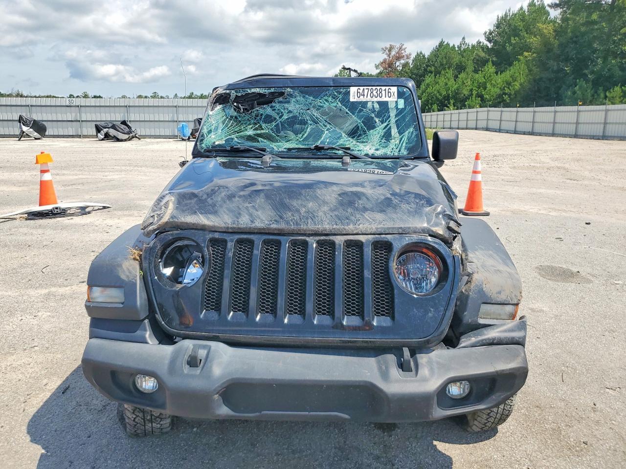 2020 Jeep Wrangler Sport - Фото 5