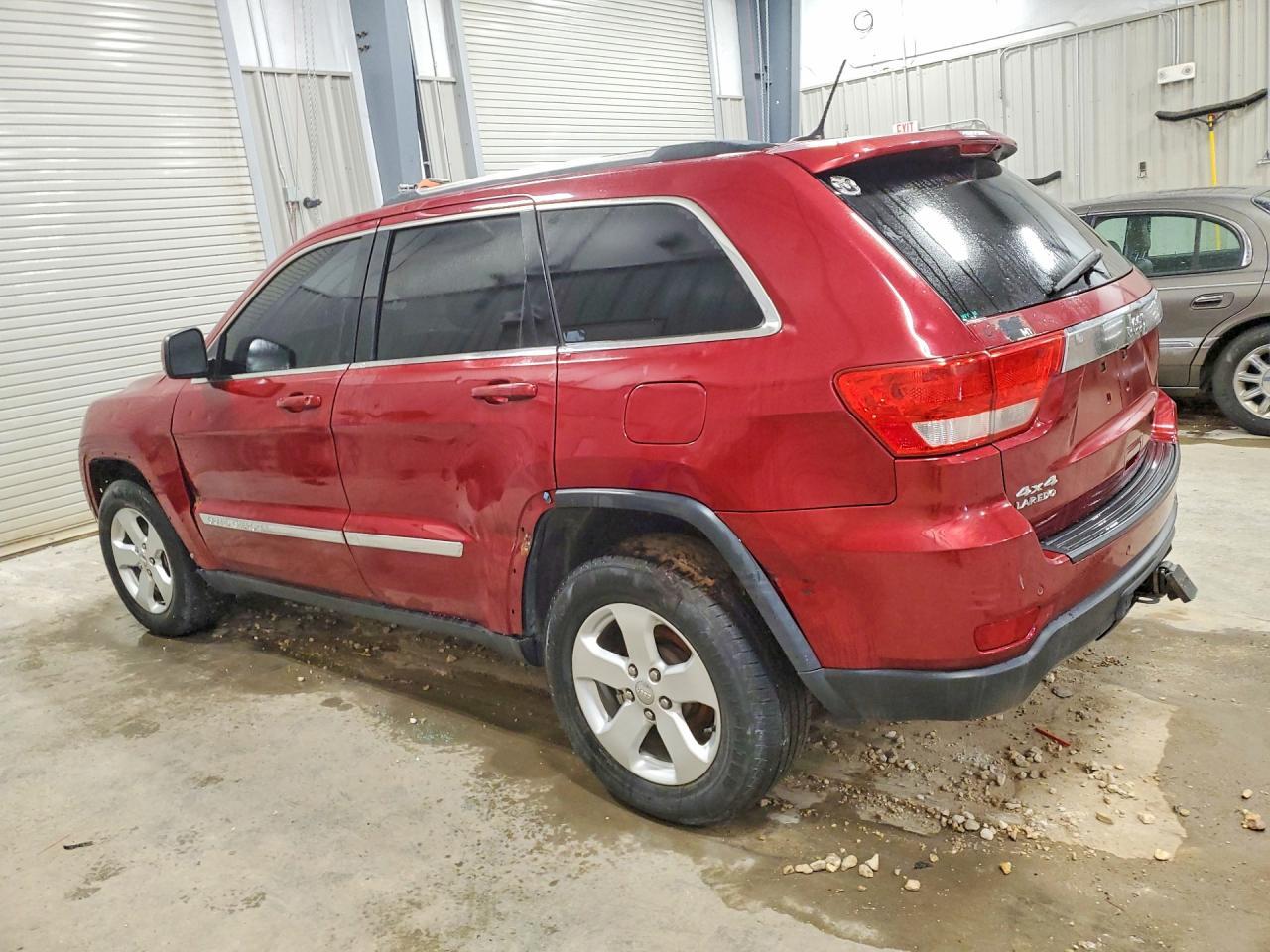 2012 Jeep Grand Cherokee Laredo - Image 2