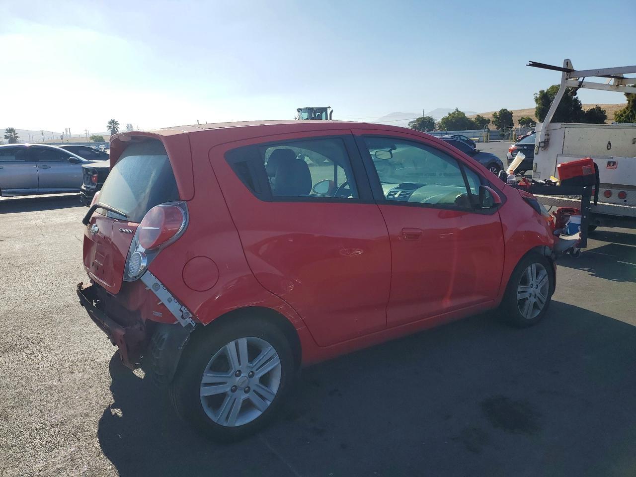 2014 Chevrolet Spark 1Lt - Фото 3