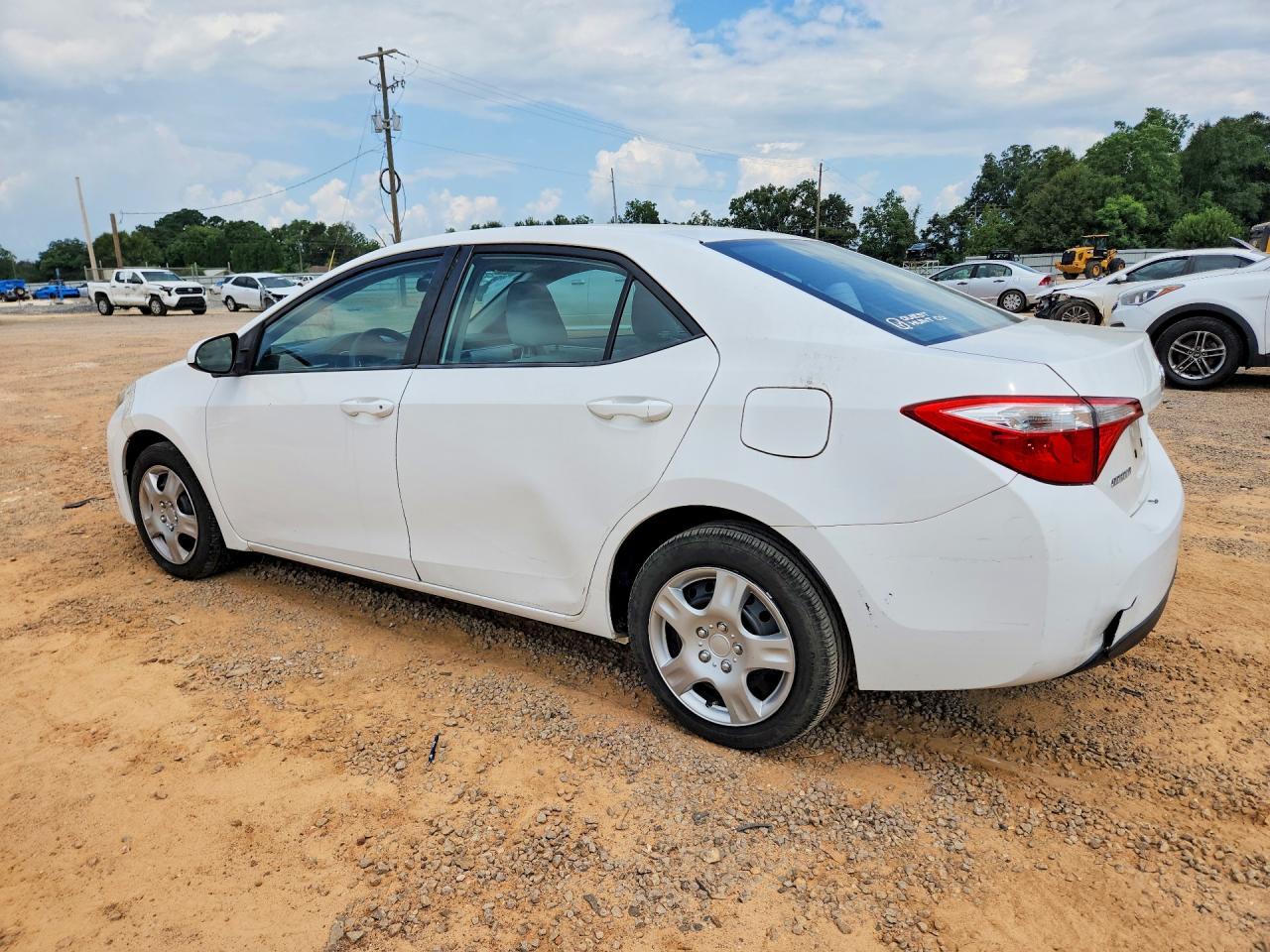 2014 Toyota Corolla Le - Фото 2