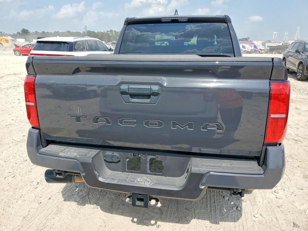 2025 Toyota Tacoma Sr5 - Фото 6