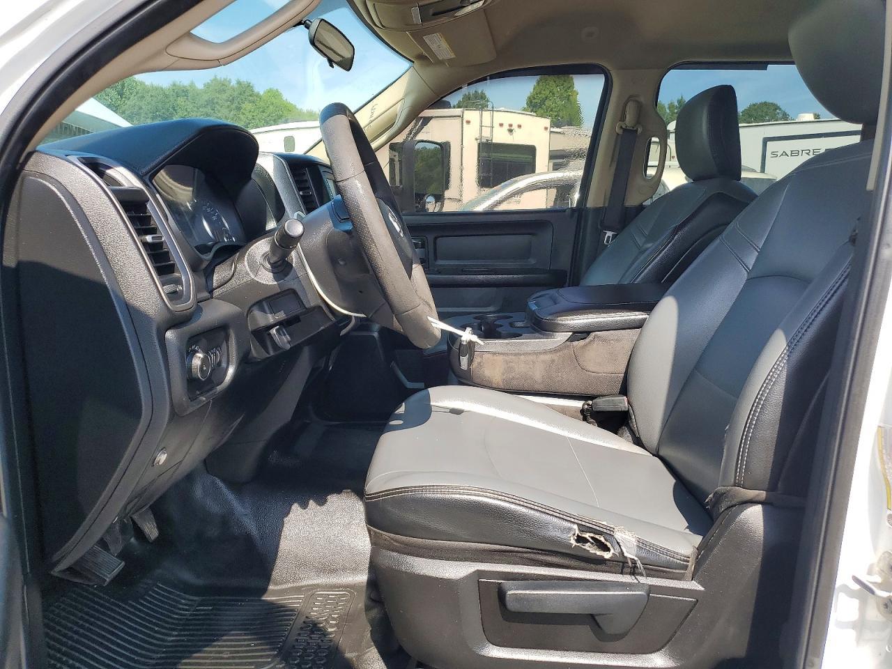 2019 Ram 2500 Tradesman - Image 7