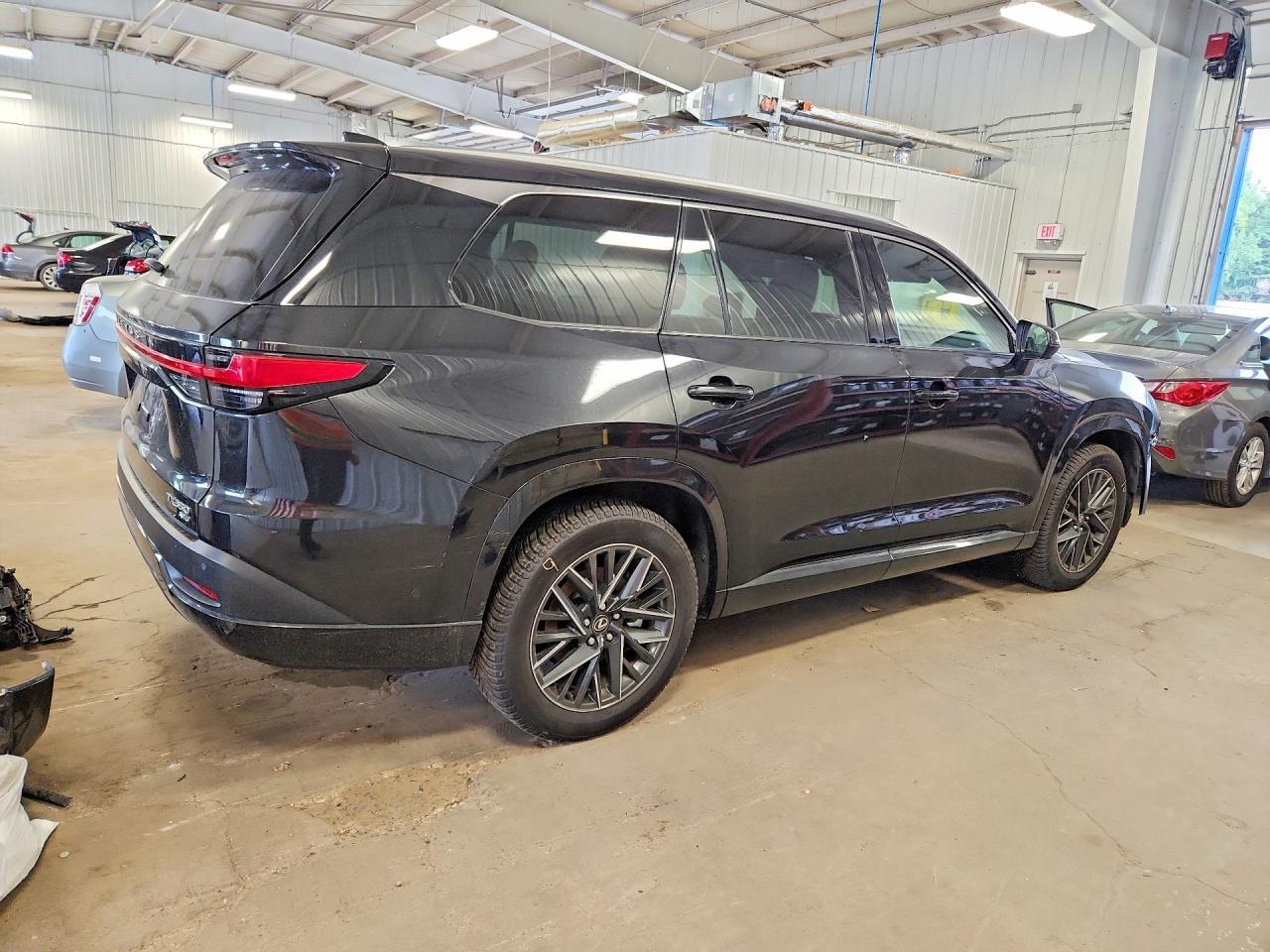 2024 Lexus Tx 350 Premium - Image 3
