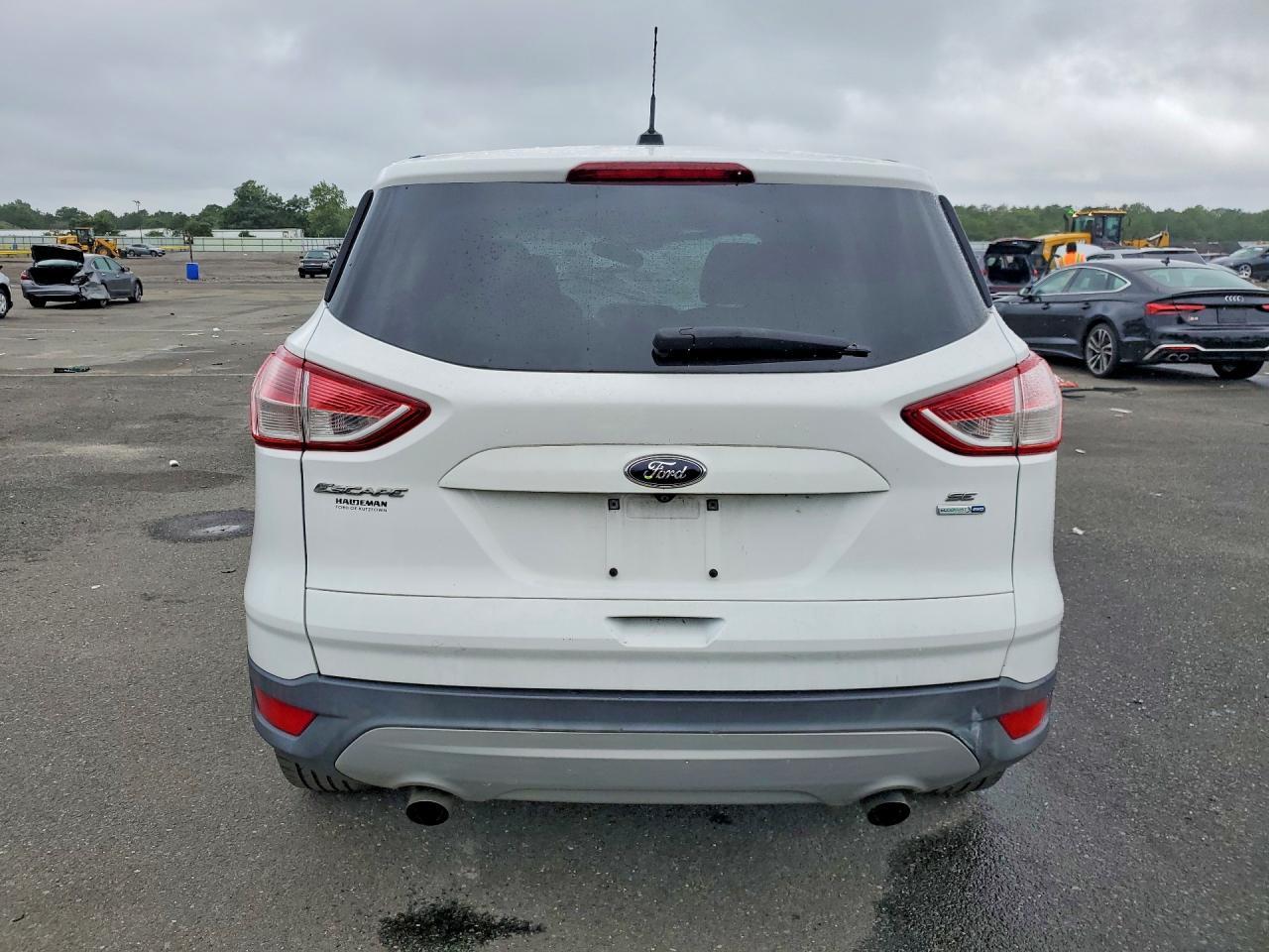 2016 Ford Escape Se - Фото 6