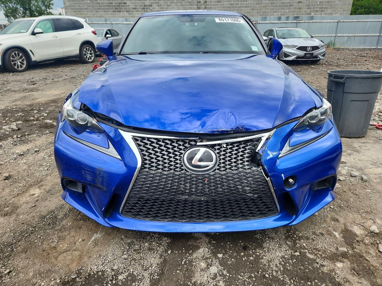 2016 Lexus Is 300 - Фото 5