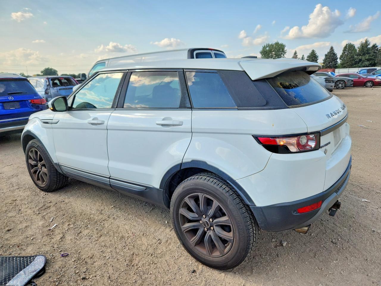 2015 Land Rover Range Rover Evoque Pure - Фото 2