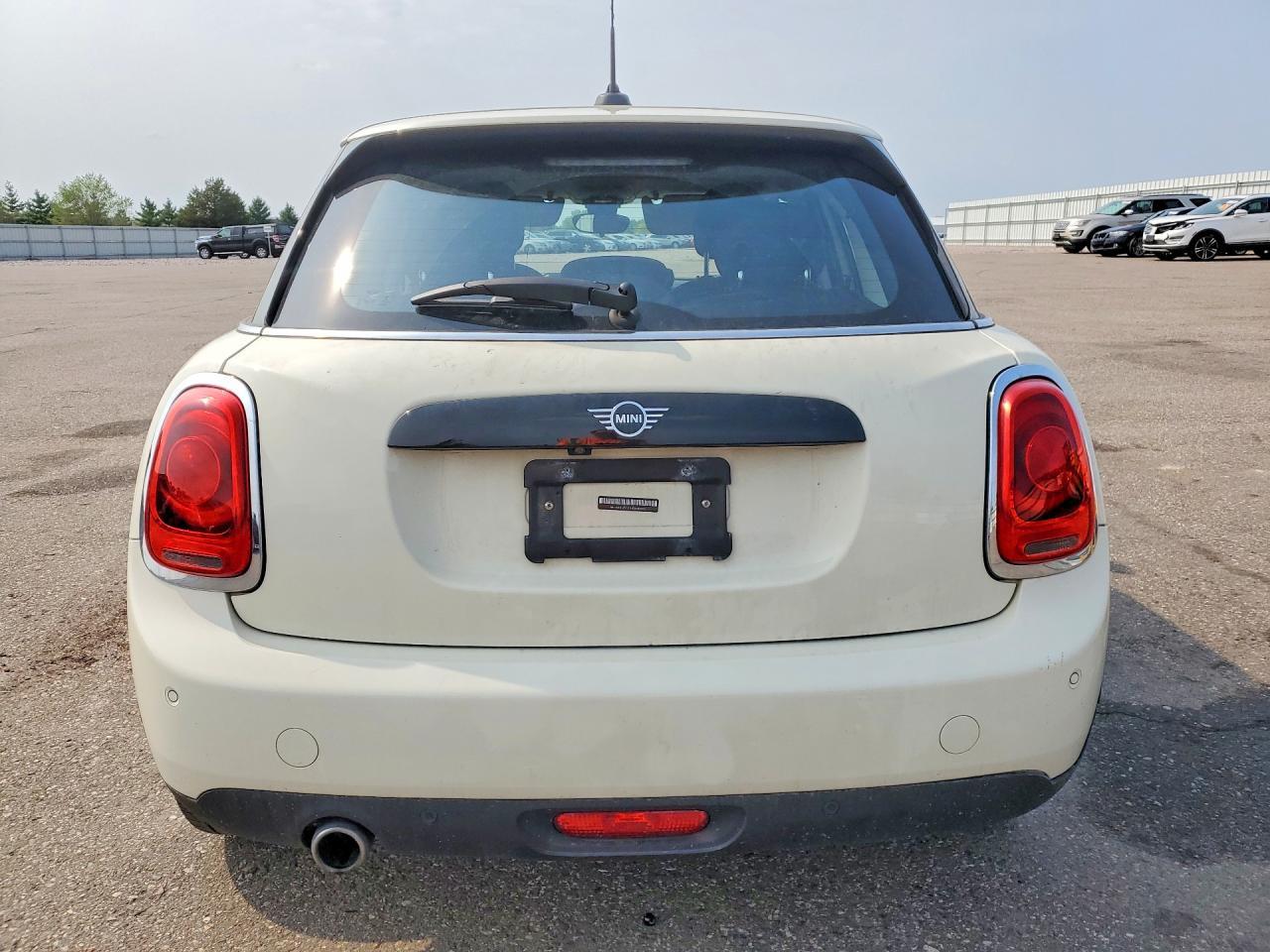 2021 Mini Cooper - Image 6