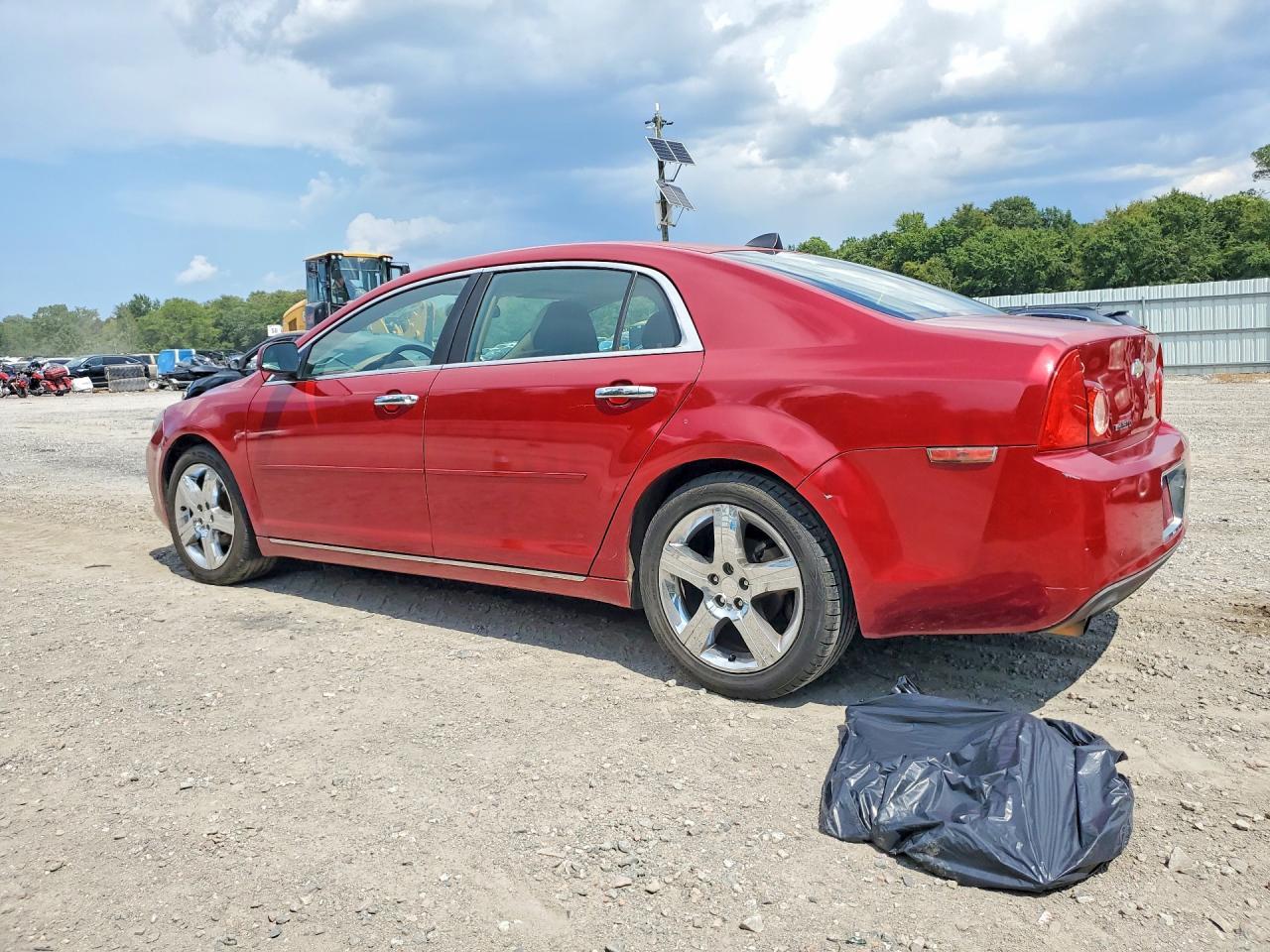 2012 Chevrolet Malibu 1Lt - Image 2