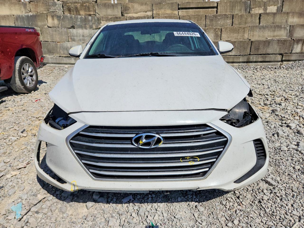 2017 Hyundai Elantra Se - Image 5