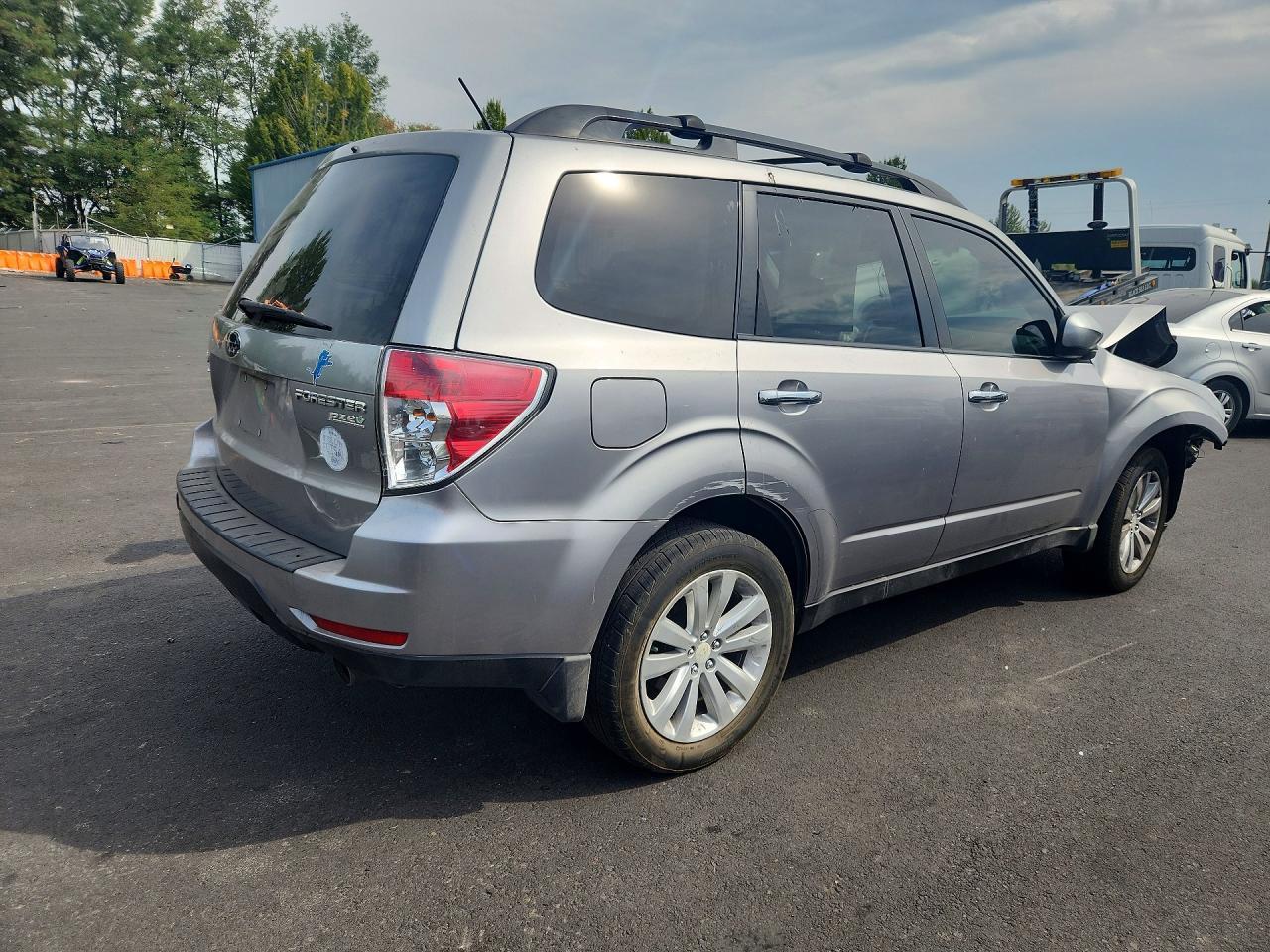 2011 Subaru Forester 2.5X Premium - Фото 3