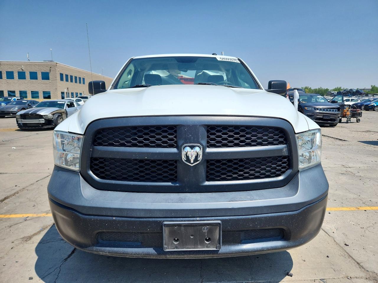 2022 Ram 1500 Classic Tradesman - Фото 5