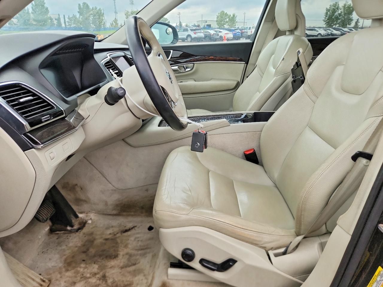 2016 Volvo Xc90 T6 - Image 7