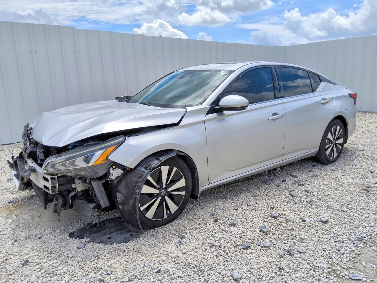 2019 Nissan Altima Sv