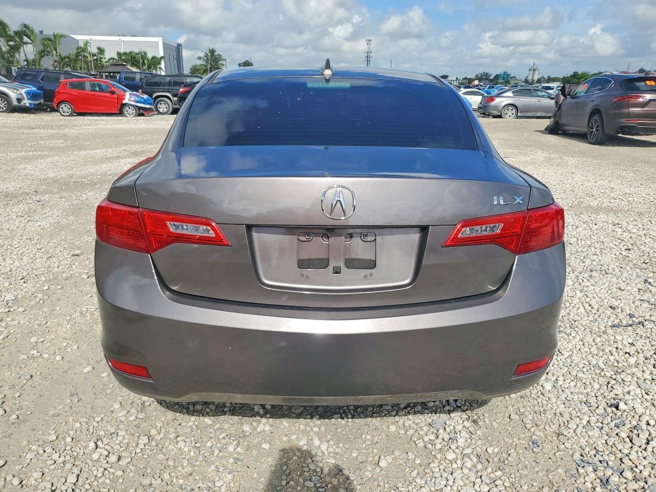 2013 Acura Ilx 20 Tech - Image 6