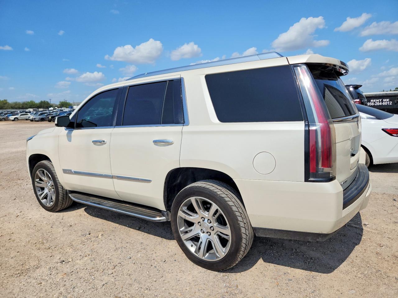 2015 Cadillac Escalade Luxury - Image 2