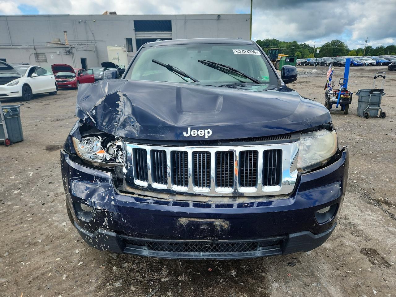 2013 Jeep Grand Cherokee Laredo - Image 5
