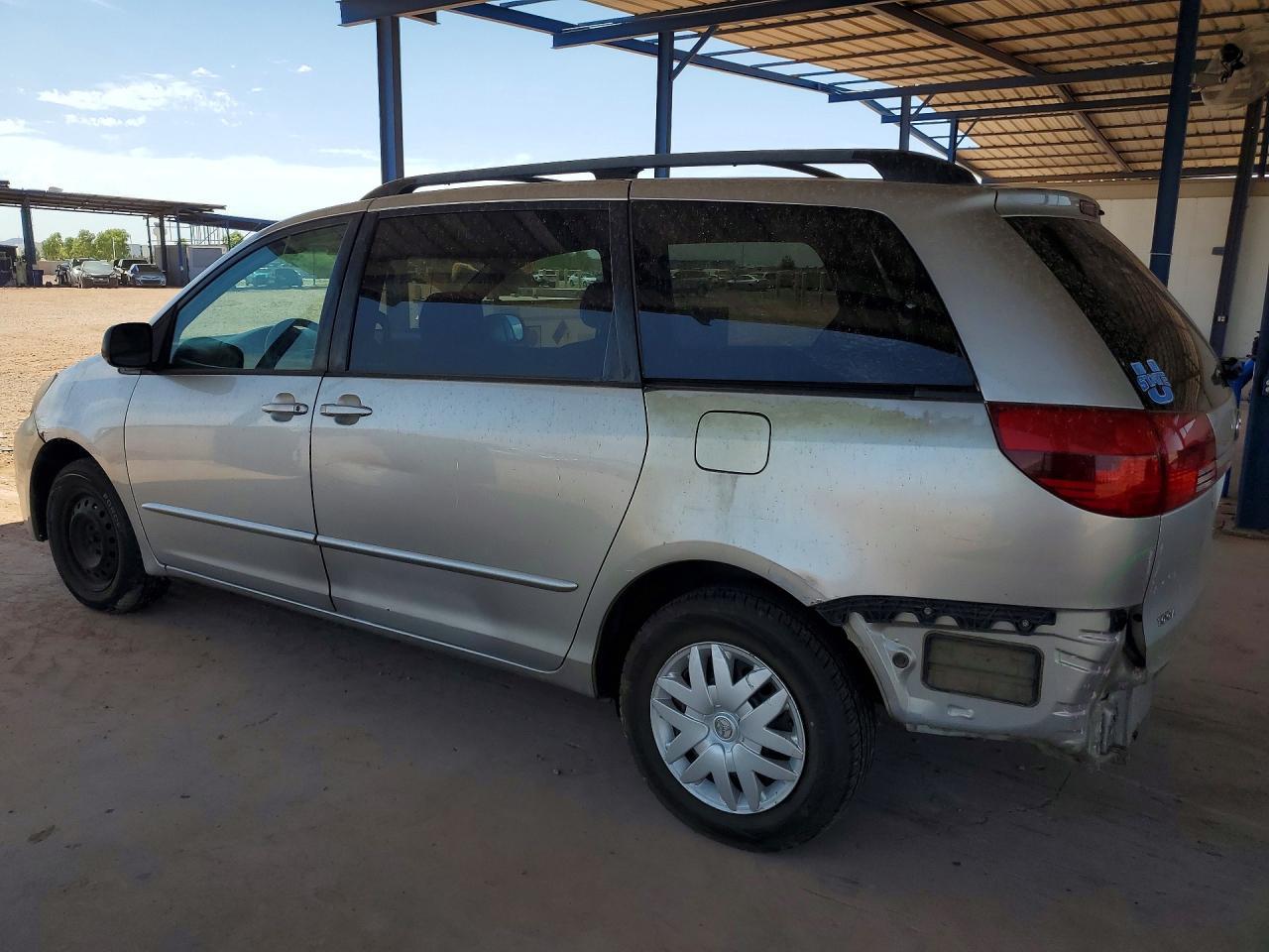 2005 Toyota Sienna Le 8 Passenger - Image 2