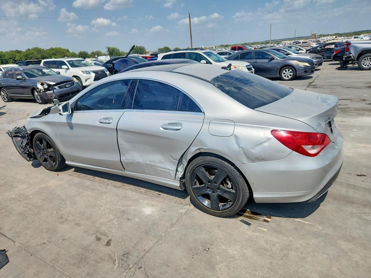 2018 Mercedes-Benz Cla 250 - Фото 2