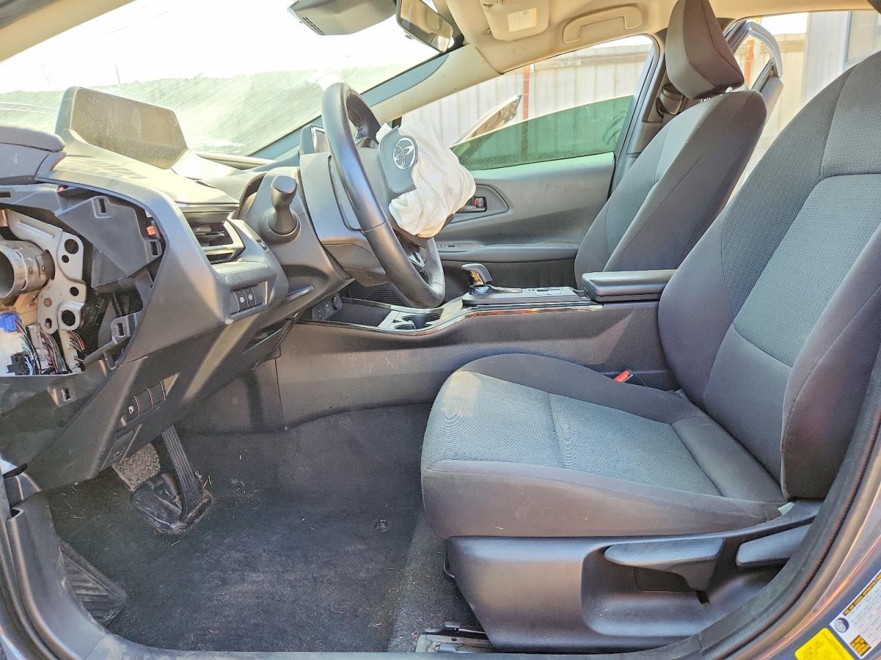 2023 Toyota Prius - Фото 7