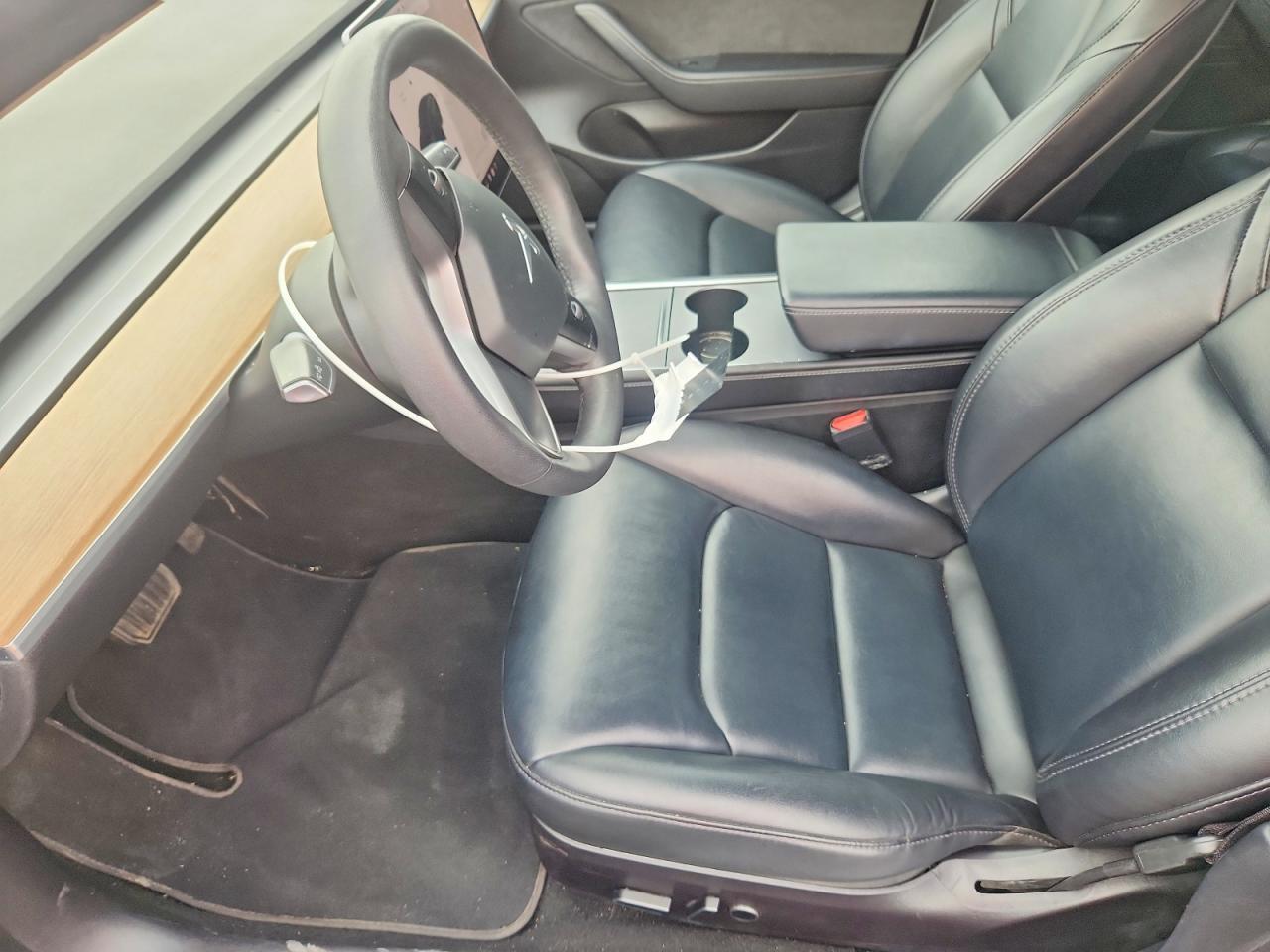 2021 Tesla Model 3 - Image 7