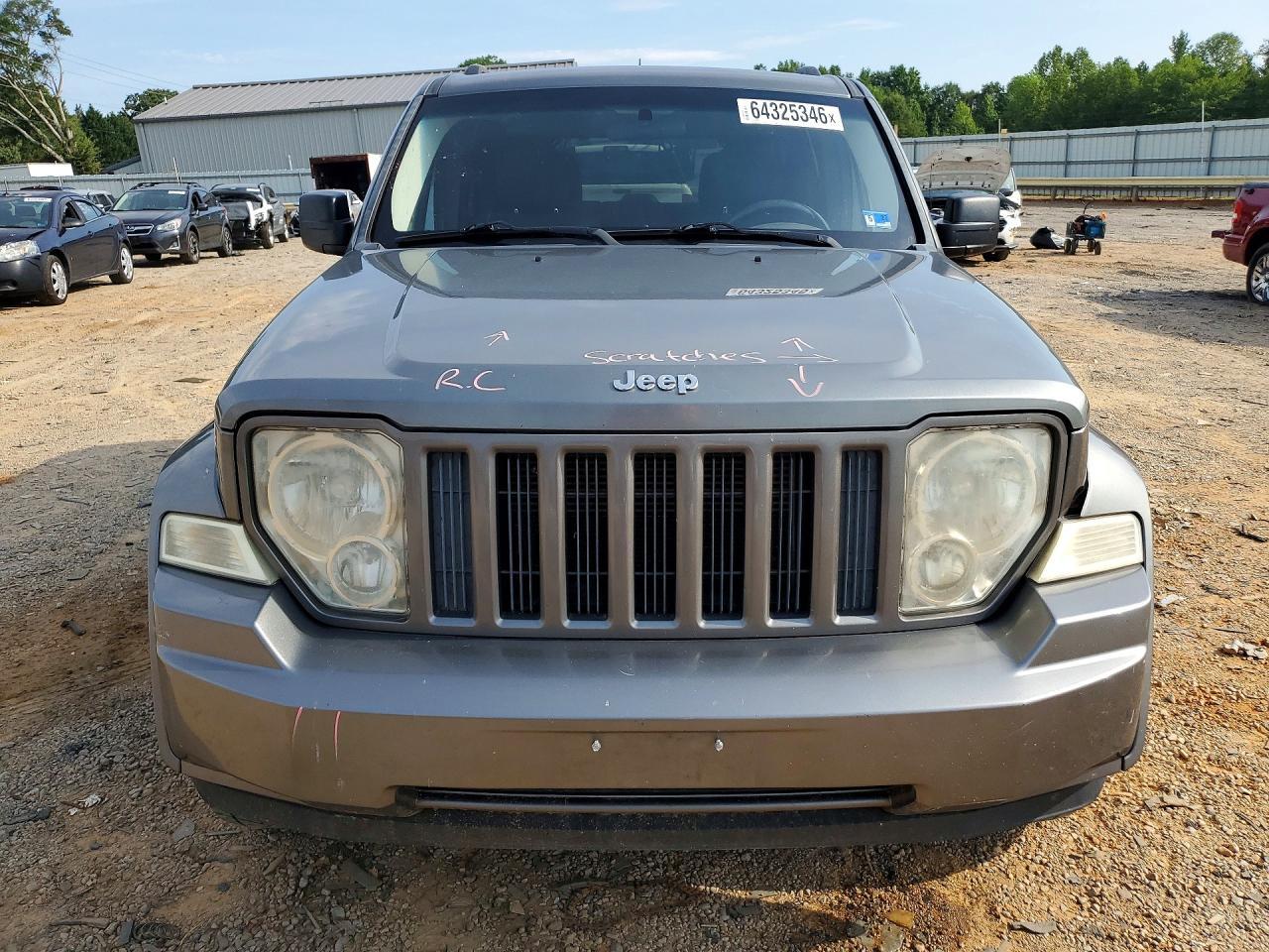 2012 Jeep Liberty Sport - Фото 5