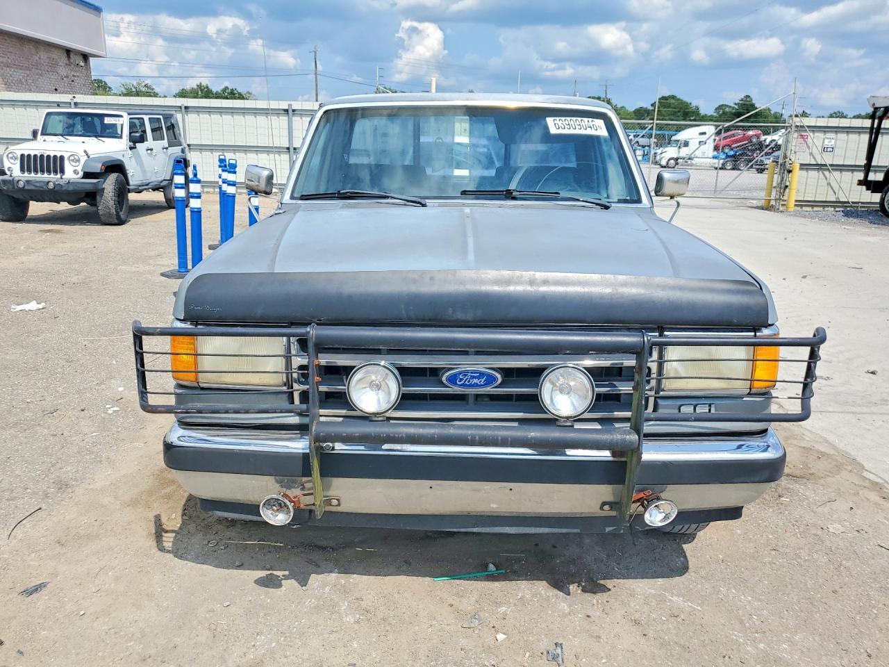 1991 Ford F150 - Фото 5