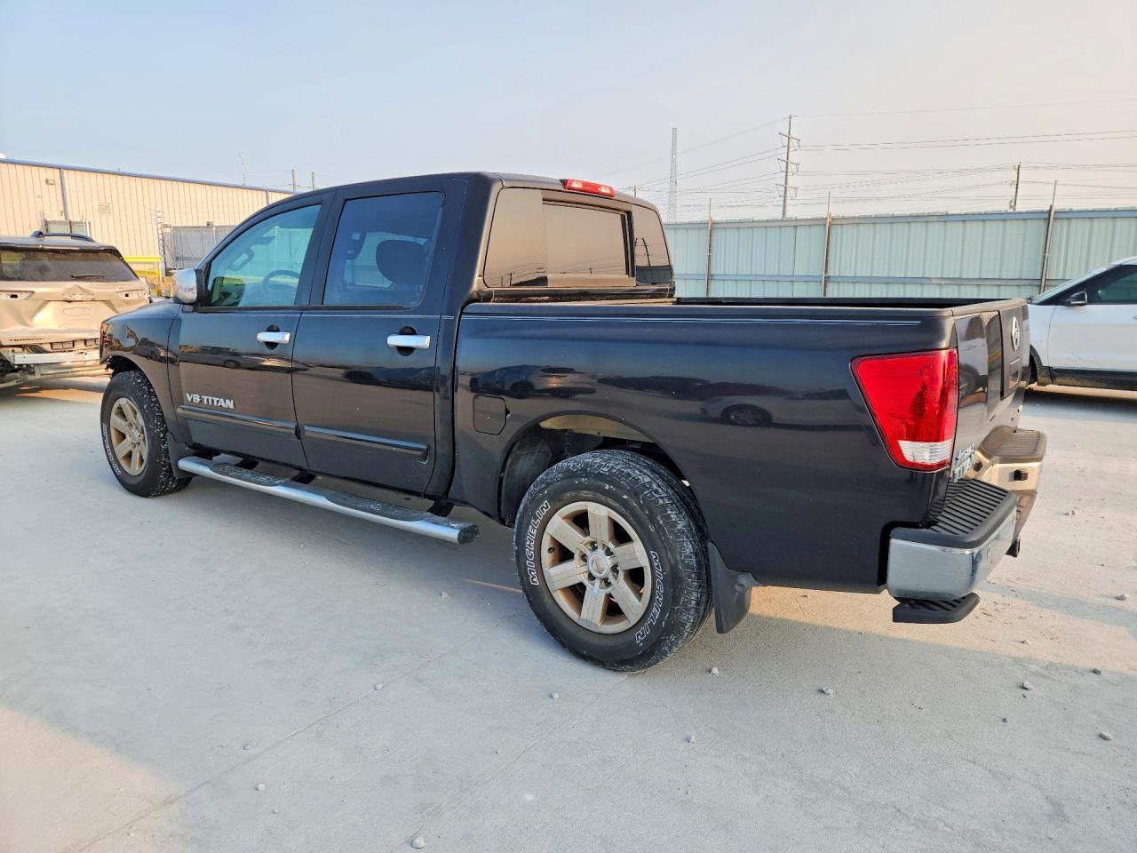 2012 Nissan Titan Sv - Фото 2