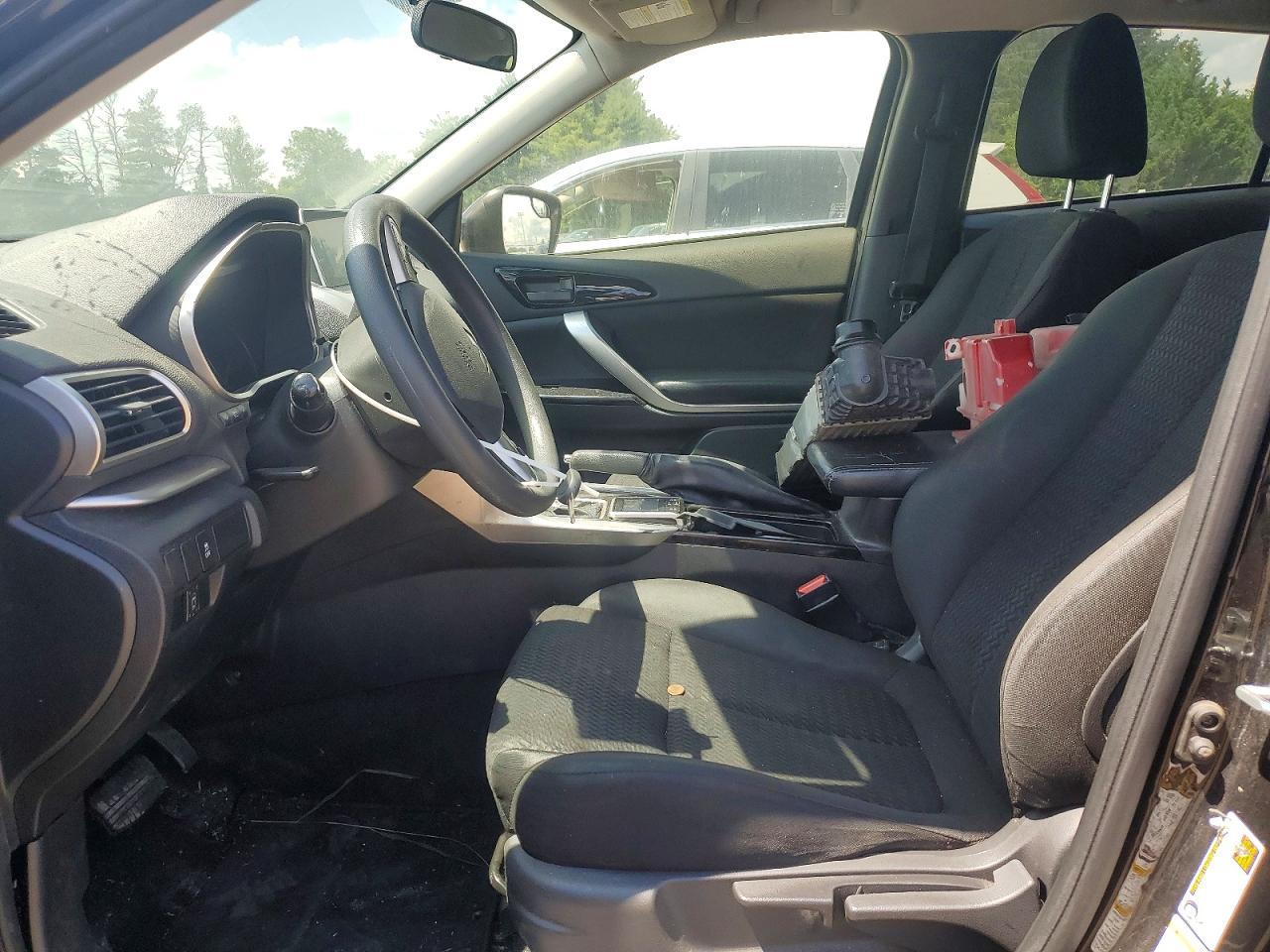 2019 Mitsubishi Eclipse Cross Le - Фото 7