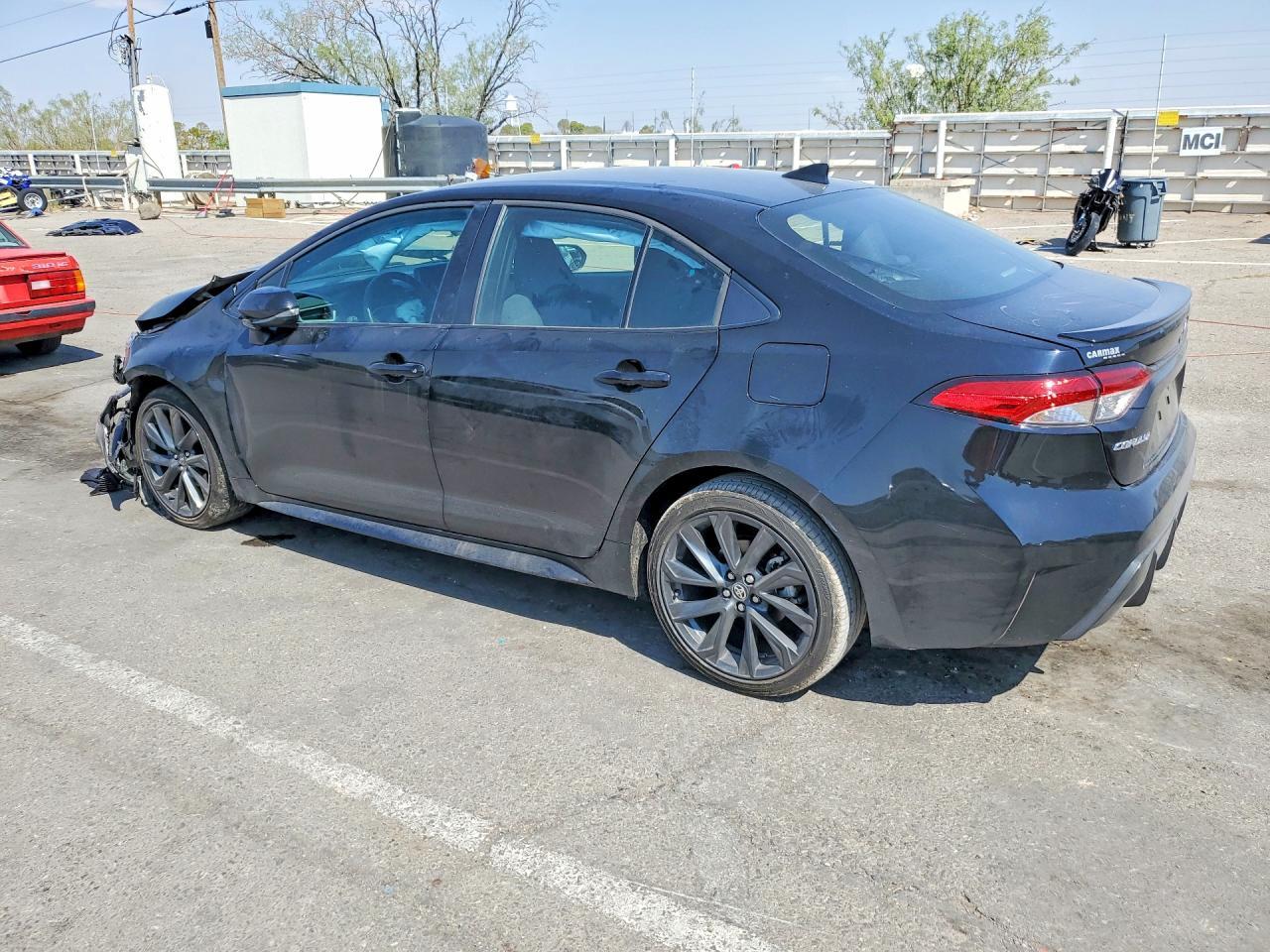 2026 Toyota Corolla Se - Image 2